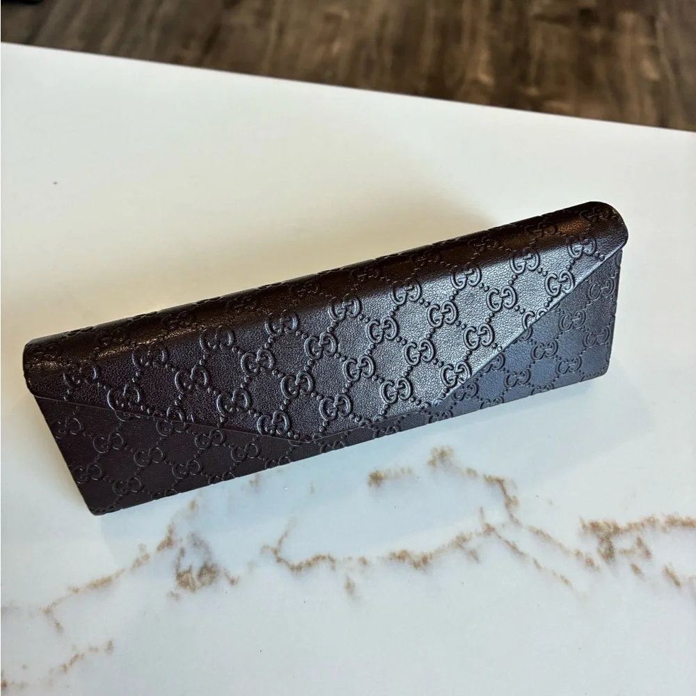 Gucci eyeglass/sunglass holders logo case brown NEW